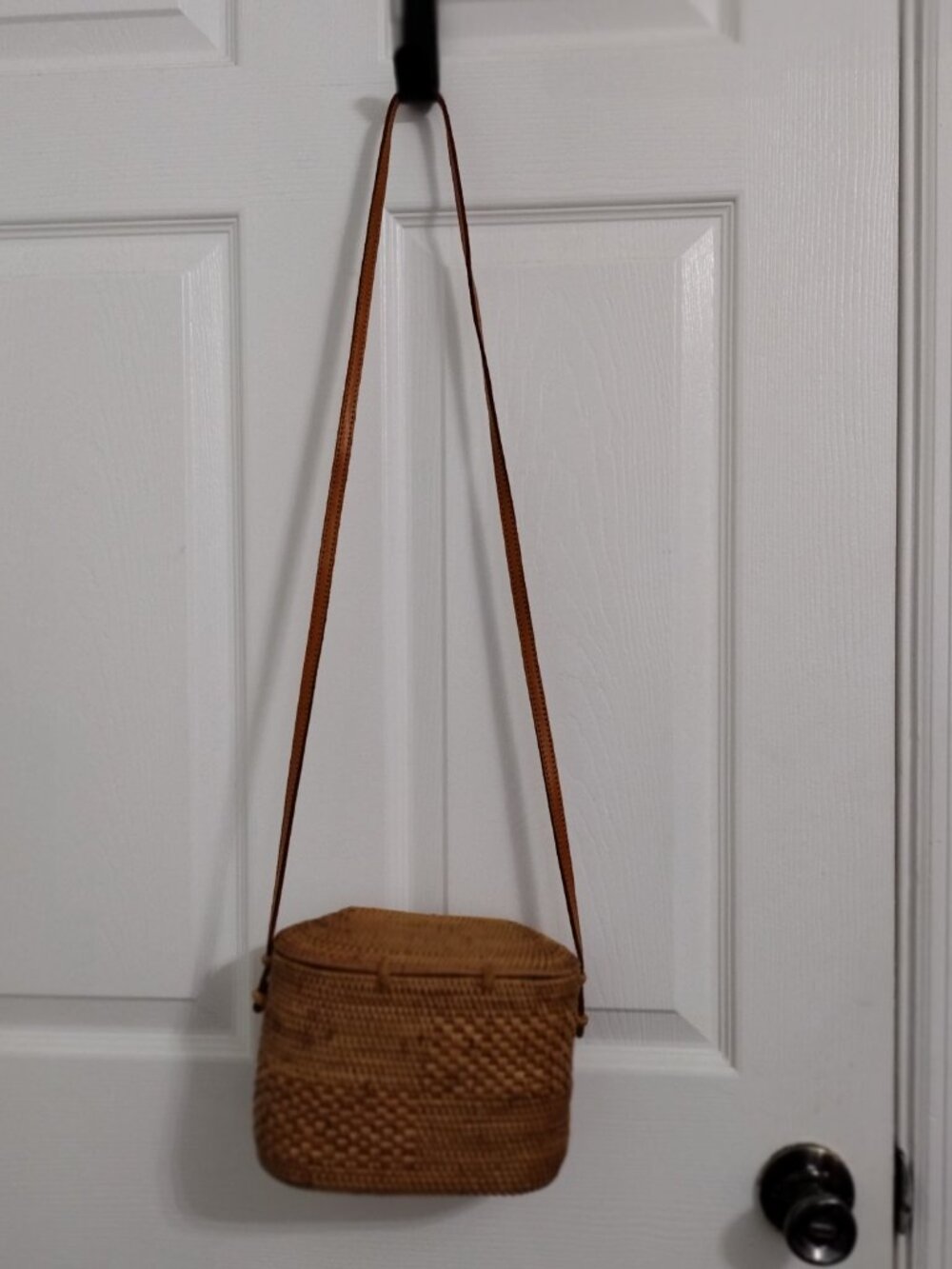 Street Level Woven Rattan Crossbody Bag Boho Natural Straw Leather Strap - Picture 6 of 12